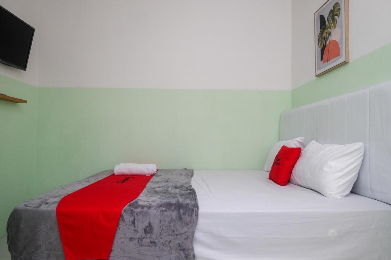 Hotel Reddoorz Near Tugu Kartasura Sukoharjo Zewnętrze zdjęcie